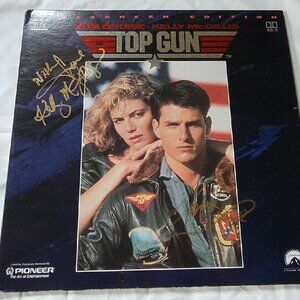 Tom Cruise and Kelly McGillis signed Top Gun LaserDisc Movie w/RA COA